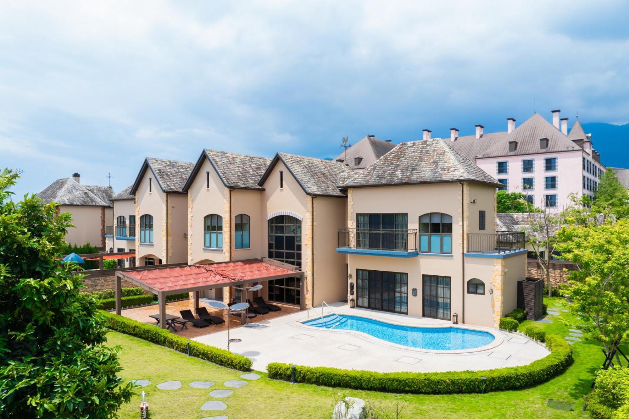 Grand Cosmos Resort Ruisui Hualien Exterior photo